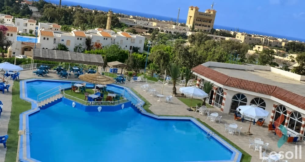 استمتع بإقامة صيفية مريحة شاليه للإيجار اليومي في برج ريتاج – الساحل الشمالي | غرفتان استمتع بإقامة صيفية مريحة شاليه للإيجار اليومي في برج ريتاج – الساحل الشمالي | غرفتان