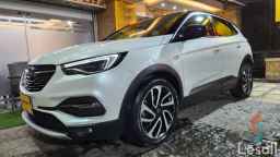 Opel grandland automatic used white model 2019