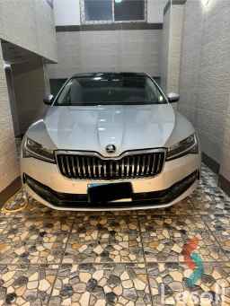Škoda superb automatic used silver model 2022