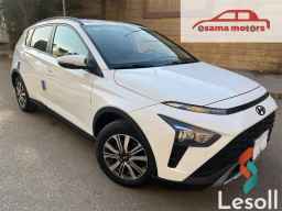 Hyundai i20 automatic used white model 2022