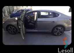 MG 6 automatic used dark gray model 2021