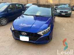 Hyundai i20 automatic used blue model 2021
