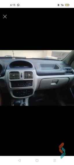 Renault clio automatic used green model 2005