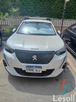 Peugeot 2008 automatic used white model 2021