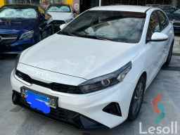 Kia k3 automatic used white model 2023