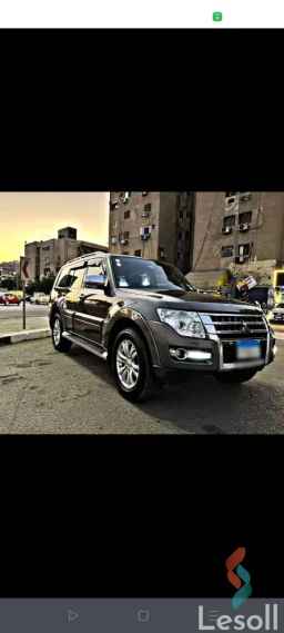 Mitsubishi pajero automatic used bronze model 2016