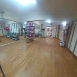 محل للبيع على شارع جاردنيا الرئيسي في حدائق الأهرام 200م