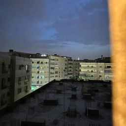 شقه للبيع في حدائق الاهرام المساحة ١١٥ متر خلفي  البوابه التانيه القدي