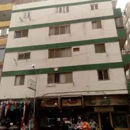فرصة للاستثمار عمارة سكنية للبيع بشارع المنشية الطوابق فيصل الجيزة 