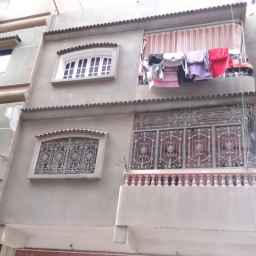 منزل ٣ أدوار متفرع من شارع أحمد ماهر المنصورة 