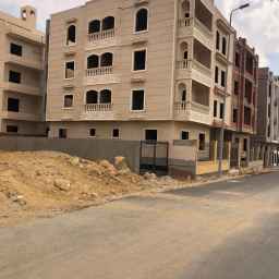 الأندلس علي الرئيسي شقه 125 م 2 غرفه وحمام ومطبخ 