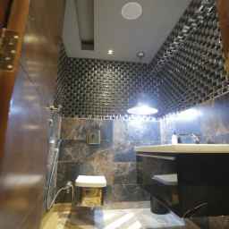 شقه للايجار ف العجوزه 