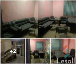 فرصه للمقرات الاداريه الصغيره وانشطه الاون لاين بذاكر حسين الرئيسي بمدينه نصر