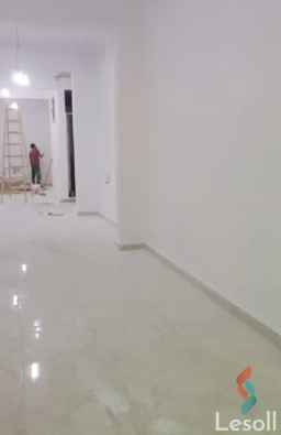 محل ٨٠ متر للايجار جوار الحصري امام مدرسة جيل الفين على الشارع الرئيسي منطقة حيوية 