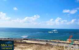 للايجار الشهري شقه مفروشه الترا لوكس علي البحر  مباشر بجوار فندق الهيلتون