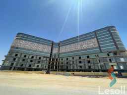 محل تجاري للبيع فرصه استثمار ناجحه بمدينة العاصمة