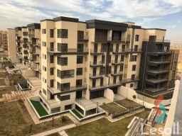 للبيع شقة ممتازه  في مدينتي – B8