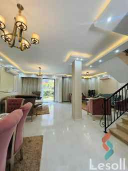 فيلا تاون هاوس للبيع – كمبوند ريم ريزيدنس