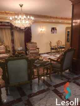 فيلا للبيع 600 م غرب سوميد _ السادس من اكتوبر