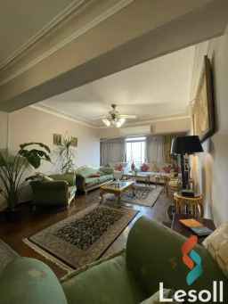 شقق فندقية للايجار  مكيفه بالكامل  امام الحديقه الدوليه