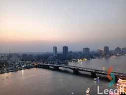 شقة مفروشة للايجار  بإطلالة بانورامية على النيل والقاهرة