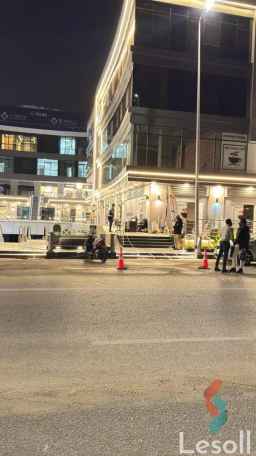 محل للبيع 59 متر متأجر لهايبر ماركت ب 50 الف في الشهر بالتجمع الخامس