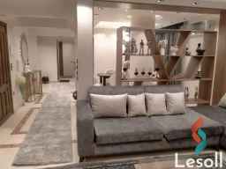 شقه مفروشه فندقيه للايجار بمربع الوزراء شيراتون المطار 