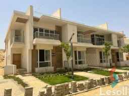 تاون هاوس 286م للبيع استلام فوري اي سيتي التجمع الخامس Mountain View iCity New Cairo