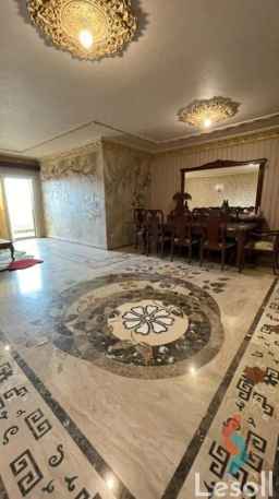 شقة مميزة للبيع في الهضبة العليا – حي الفيلات