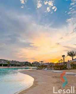 شاليه للبيع من المالك مباشرة في أزهي الساحل الشمالي – رأس الحكمة (مرحلة أوجما)