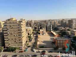 شقة للبيع في مدينة نصر بموقع مميز على شارع مصطفى النحاس – عمارات عثمان أحمد عثمان