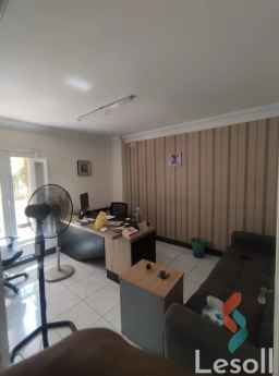 شقة للايجار في امتداد الامل دور ارضي المعادي الشرطه 