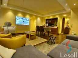 شقة فاخرة 116م للبيع بمدينتي B10 – بالفرش والأجهزة كاملة