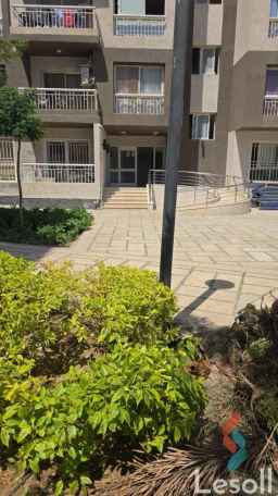 شقة في مدينتي  ٢غرف نوم +رسيبشن قطعتين+حمام ومطبخ B 12 الدور الارضي مساحة : 92متر