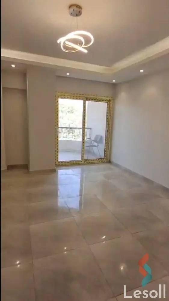  image  للبيع شقة بمدينة نصر شارع حسن الشريف الرئيسي مساحة 175 متر الدور الثاني