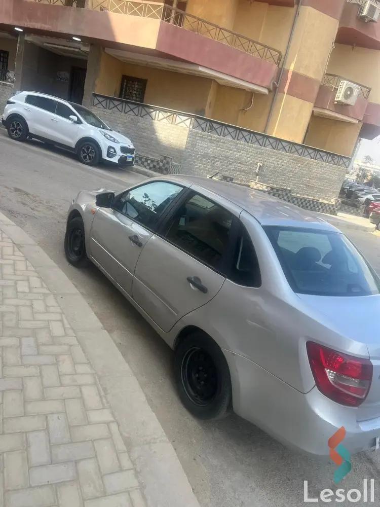 لادا جريتا مانيوال مستعملة فضي موديل 2016 - صورة 4