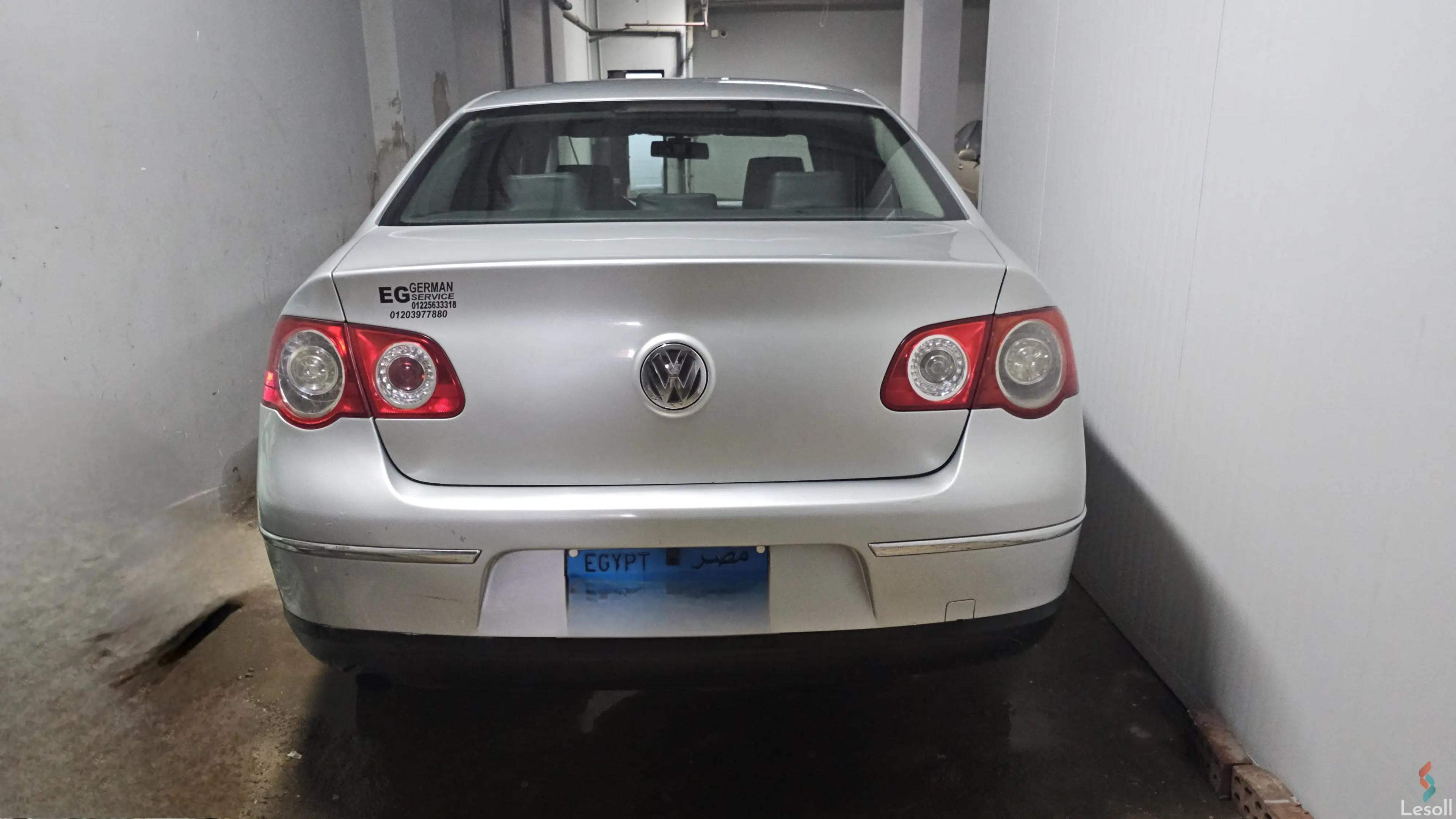 فولكس واجن باسات اوتوماتك مستعملة فضي موديل 2006 - كل الصور