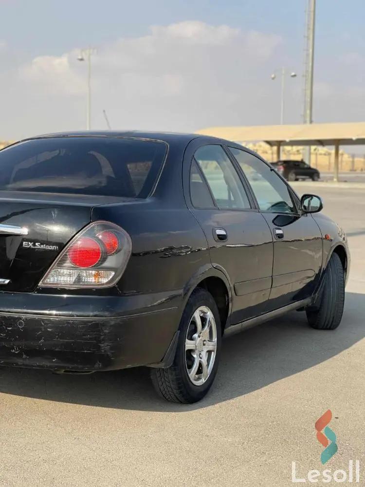 نيسان صني اوتوماتك مستعملة أسود موديل 2011 - كل الصور