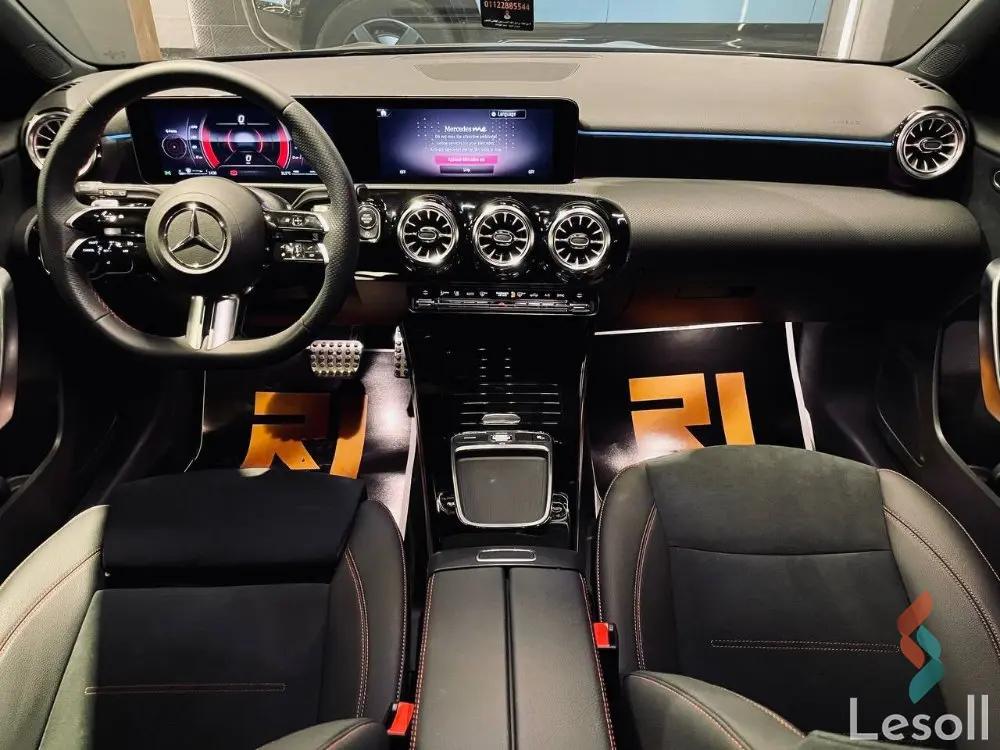 مرسيدس بنز ٢٠٠ سي اوتوماتك جديدة أسود موديل 2023