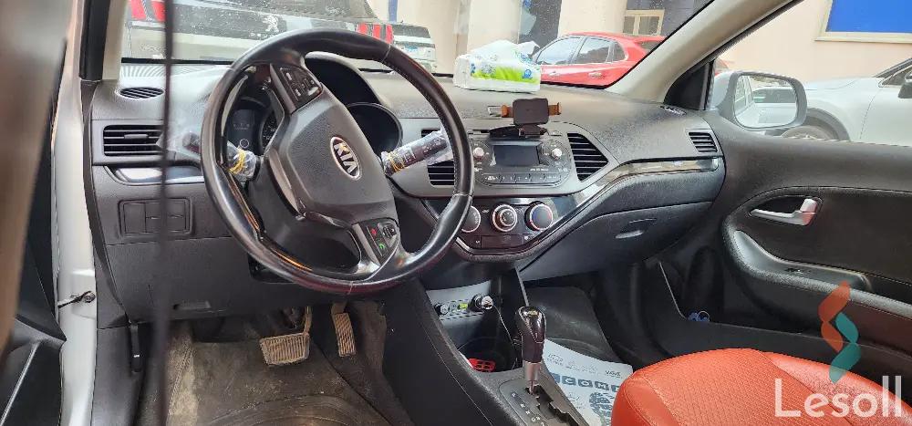 كيا بيكانتو اوتوماتك مستعملة فضي موديل 2014 - صورة 3