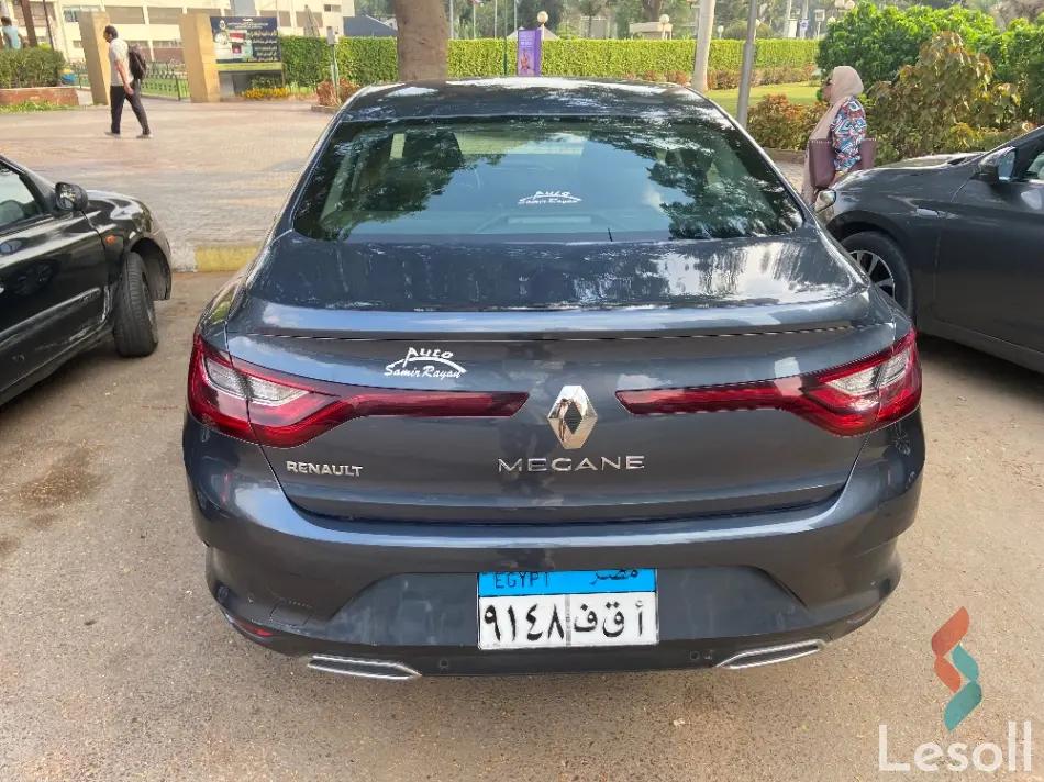 رينو أركانا اوتوماتك مستعملة وردي موديل 2022 - كل الصور