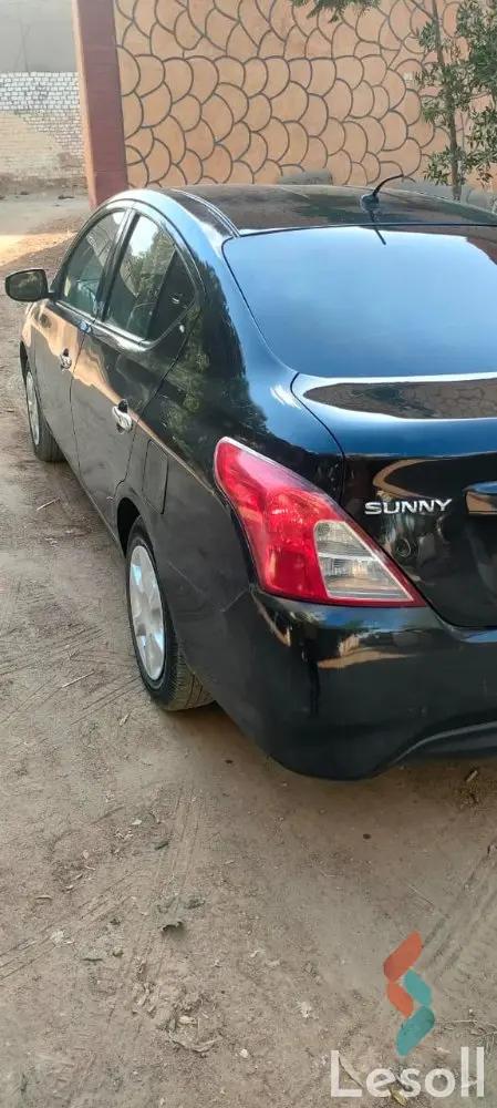 نيسان صني مانيوال مستعملة أسود موديل 2017 - صورة 3