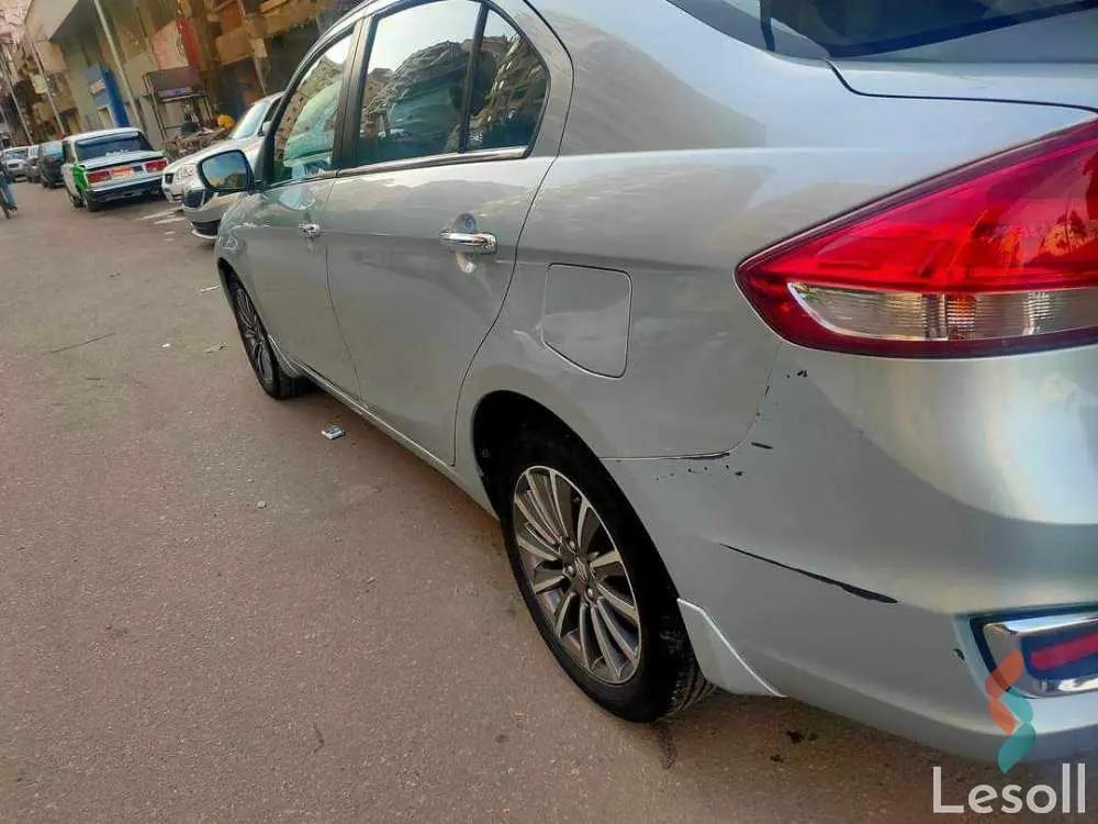 سوزوكي ديزاير اوتوماتك مستعملة فضي موديل 2022 - كل الصور