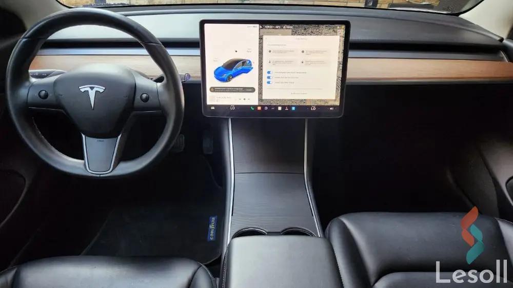 تسلا موديل 3 اوتوماتك مستعملة أزرق موديل 2019 - كل الصور