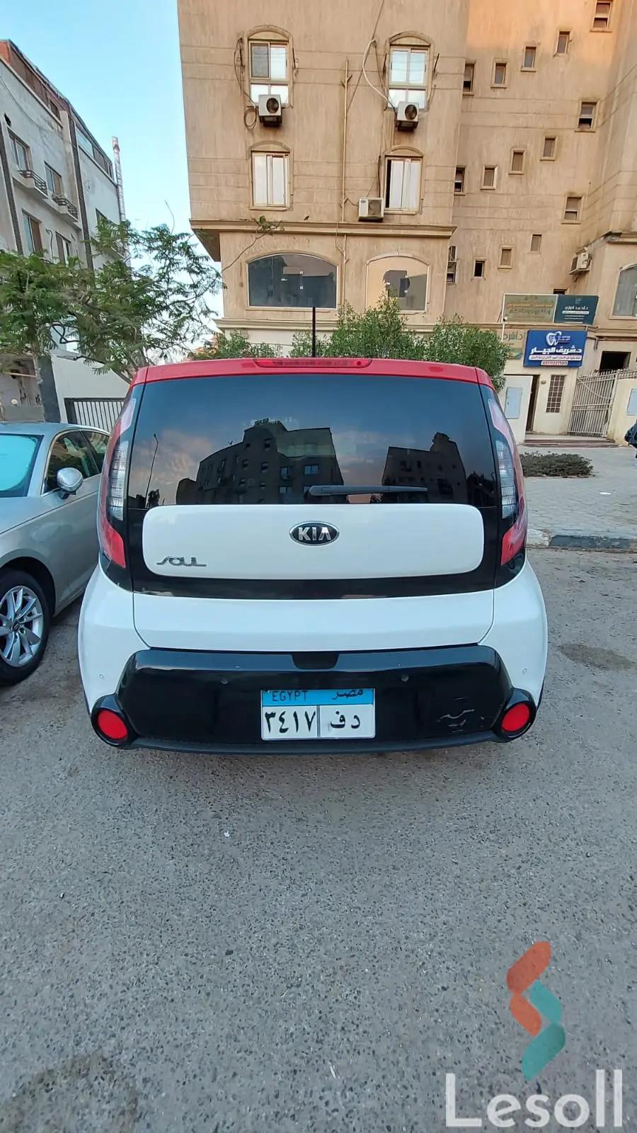 كيا سول اوتوماتك مستعملة أبيض موديل 2017