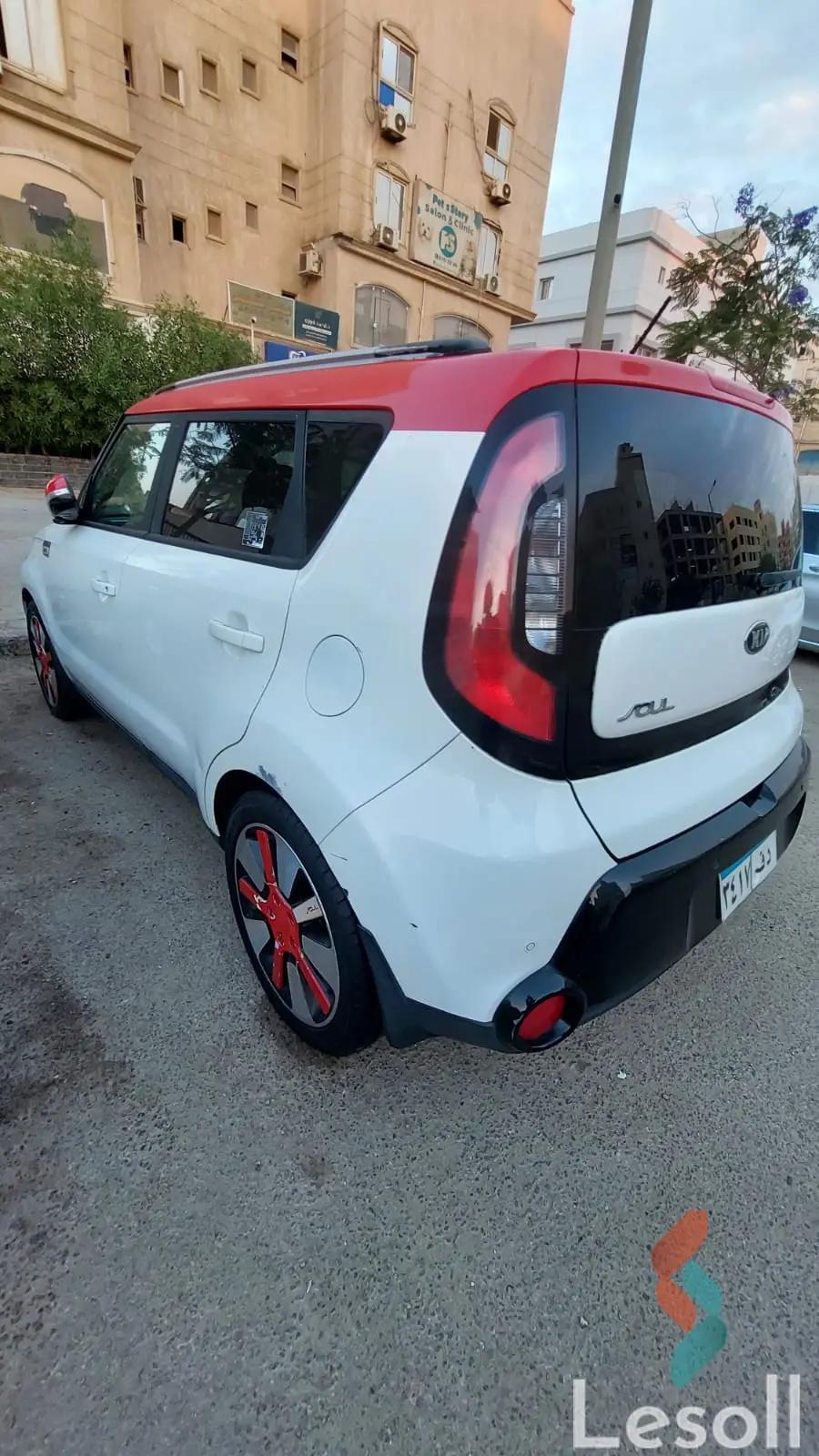 كيا سول اوتوماتك مستعملة أبيض موديل 2017