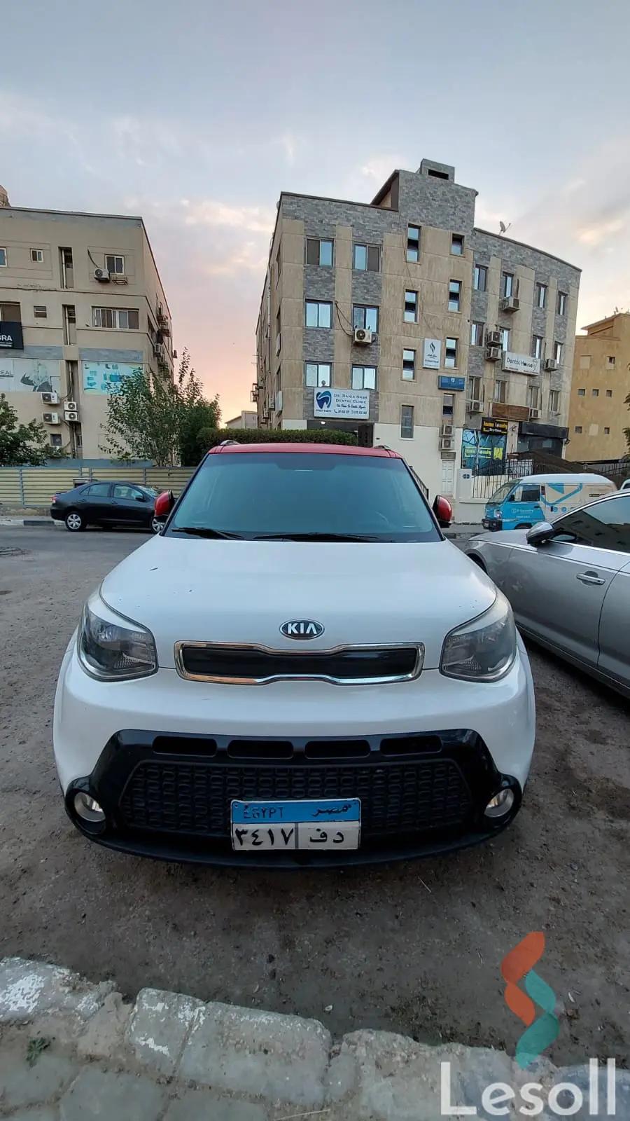 كيا سول اوتوماتك مستعملة أبيض موديل 2017