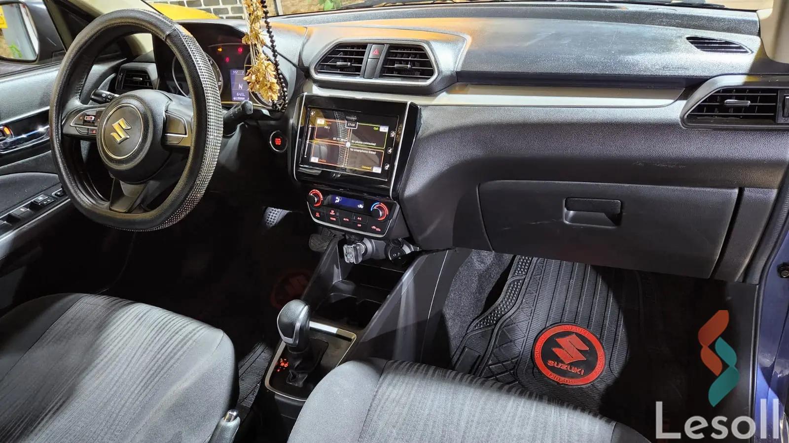 سوزوكي ديزاير اوتوماتك مستعملة أزرق موديل 2023 - صورة 2