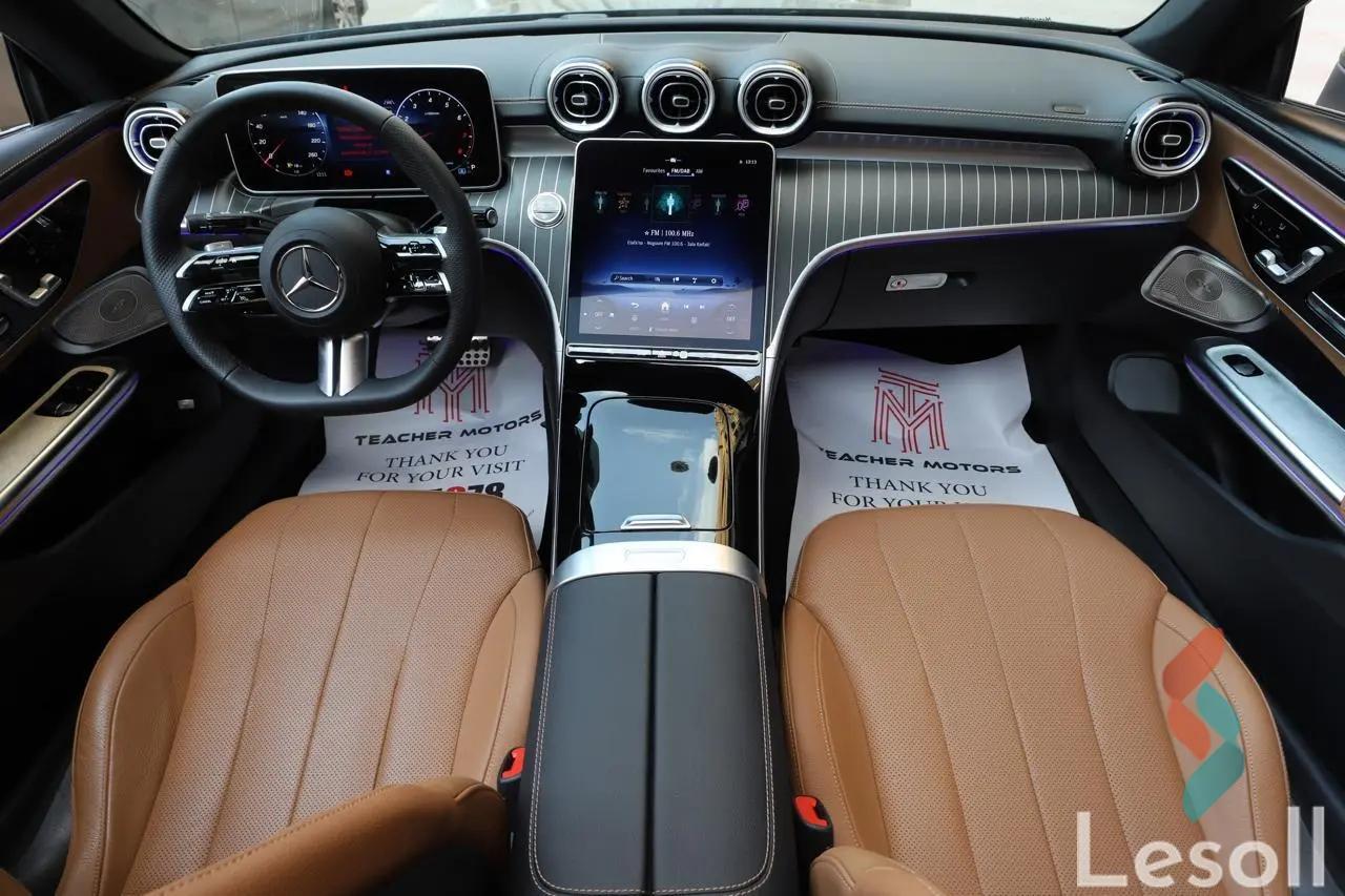 مرسيدس بنز سي ال ايه 300 اوتوماتك جديدة أسود موديل 2024 - كل الصور