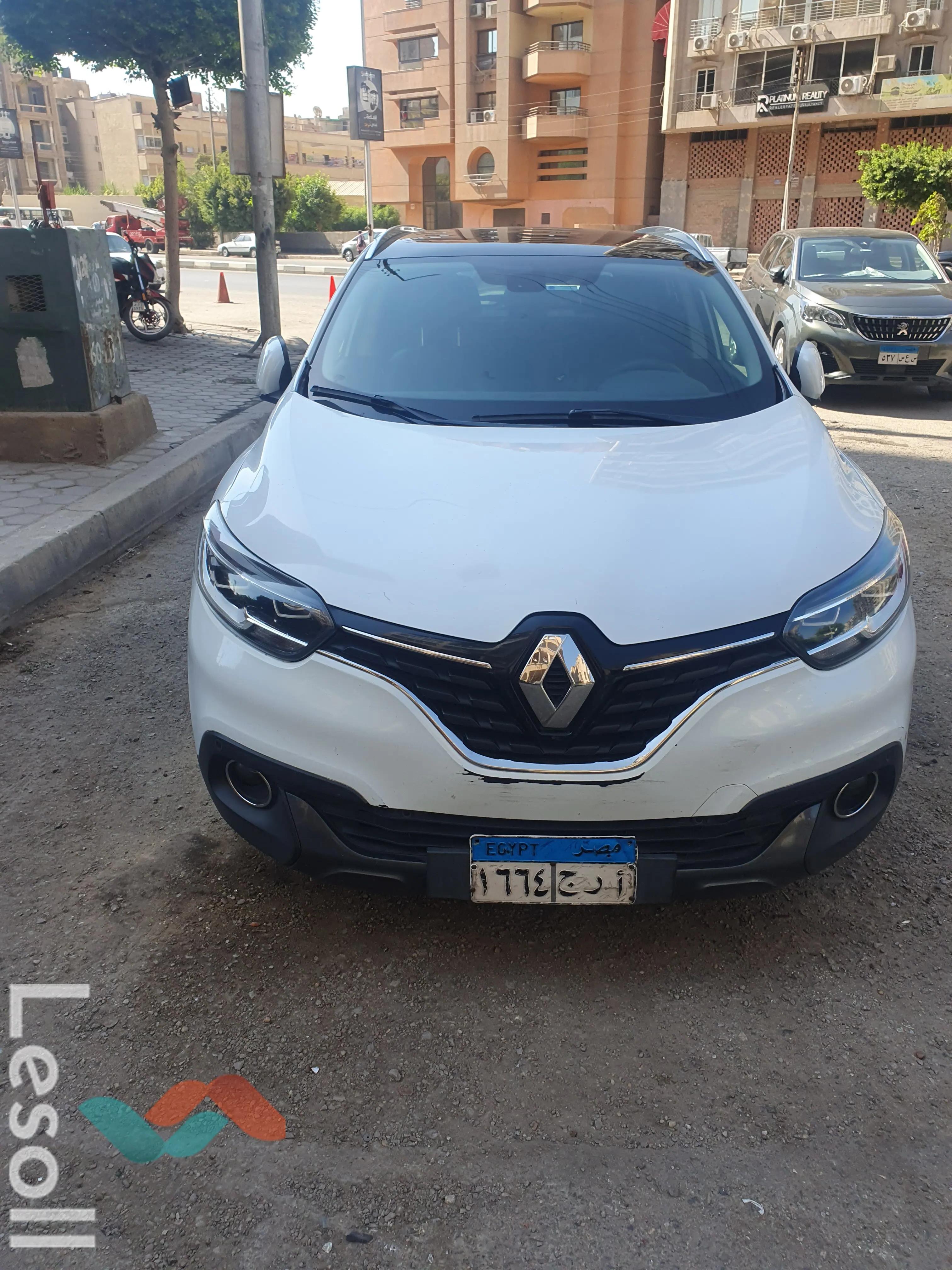 رينو كادجار اوتوماتك مستعملة أبيض موديل 2019 - الصورة الرئيسية
